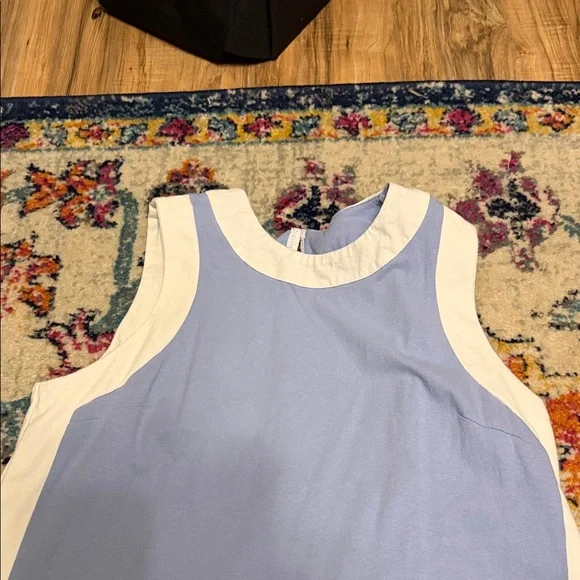 Fashion Nova Blue and Cream Tunic Top - Picture 2 of 3